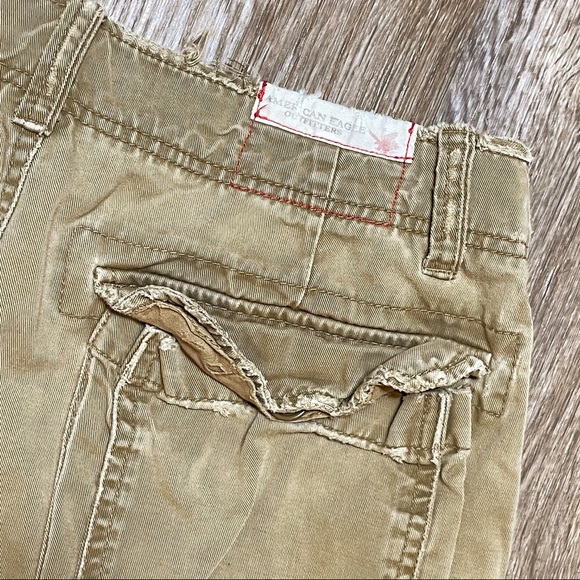 American Eagle Cargo Shorts Distressed Khaki Tan - Picture 7 of 7